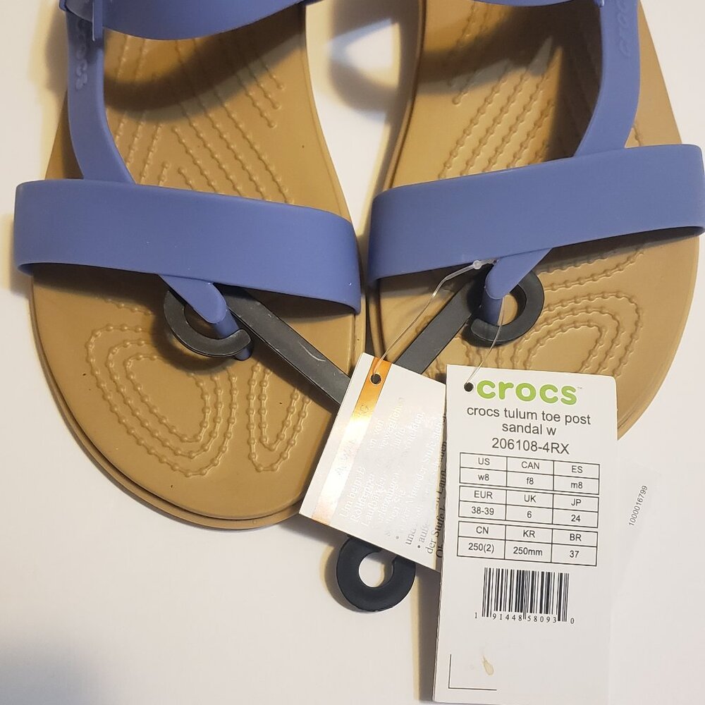 Croc new with tags sandals size 8 Purple Lilac color super comfortable